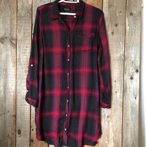 Long sleeve plaid boyfriend style nightshirt  Med